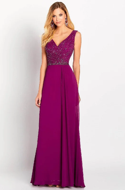 Clothing Woman Cameron Blake - 119641 Embellished V-Neck Prom Gown