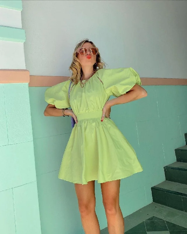 Sophisticated Fashion FashionSierra - Summer Dress Green Solid Color Round Neck Puff Sleeve Mini Dress