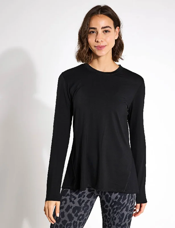 Edgy Fashion Kendall Long Sleeve Top - Black