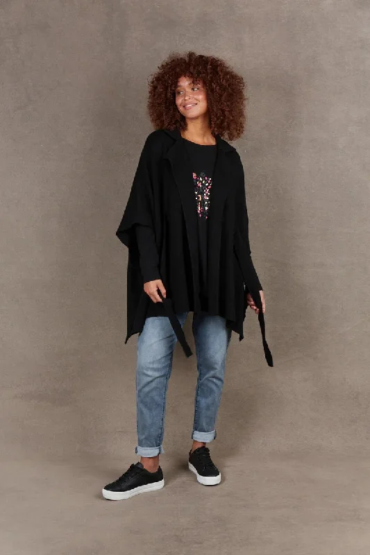 Stylish Basics Eb & Ive Nawi Cape